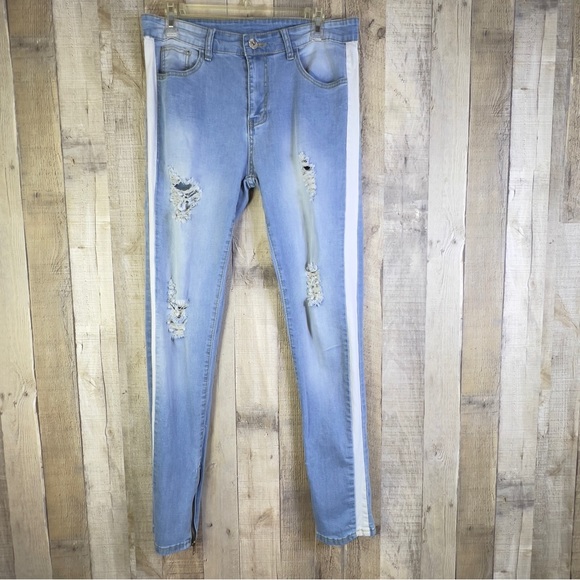 SHEIN Denim - Shein SZ 30 Light-wash Denim White Stripe on the sides w/5 Pockets & Leg…